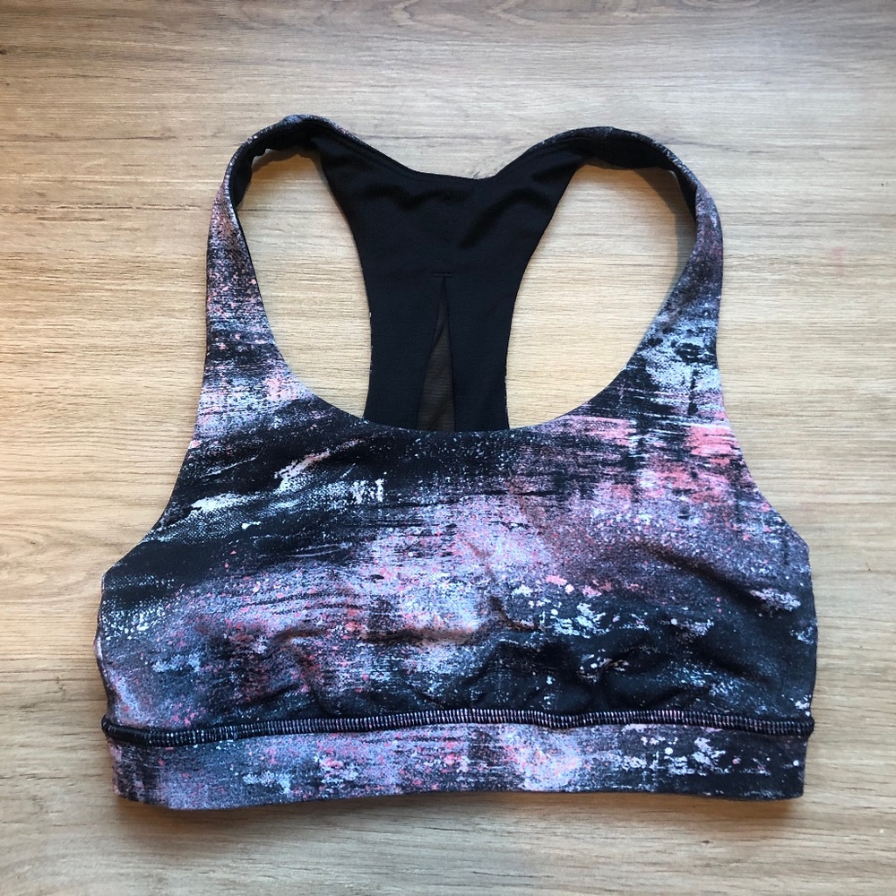 Lululemon sports bra. Sz 4